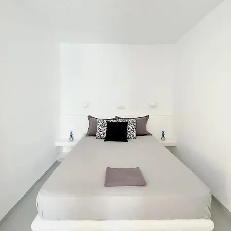 Mykonian Luxury Azure W Sea View And Pool Villa *